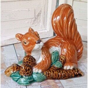 Vintage Woodland Red Squirrel On Branch Regal Figural Pottery Hand Painted 8x6"
